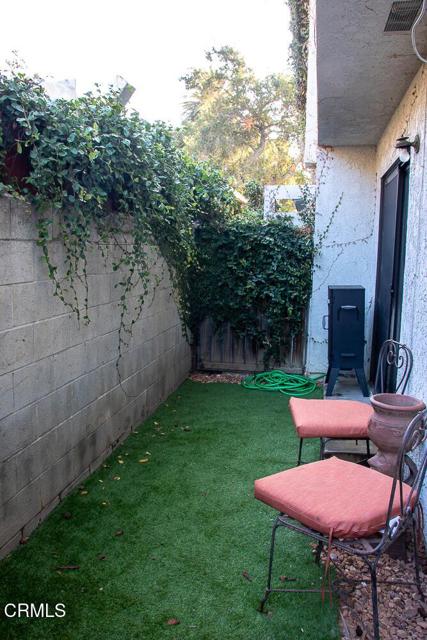 Detail Gallery Image 26 of 39 For 141 N Parkwood Ave #5,  Pasadena,  CA 91107 - 2 Beds | 1/1 Baths