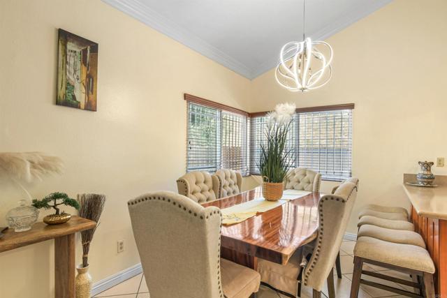 Detail Gallery Image 6 of 33 For 613 Point Vicente Ct, Chula Vista,  CA 91911 - 4 Beds | 2/1 Baths