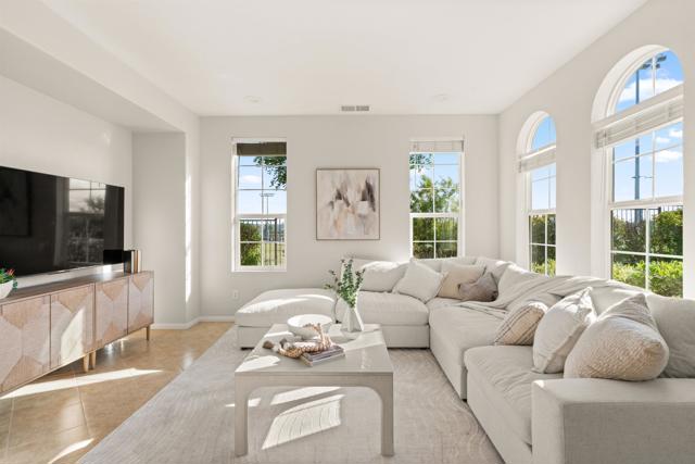6102 Alida Row, San Diego CA: https://media.crmls.org/mediaz/5e6e5d53-8d3b-4024-acdb-57dad83cd621.jpg