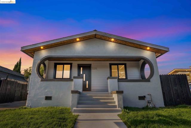 Details for 2009 Auseon Ave, Oakland, CA 94621