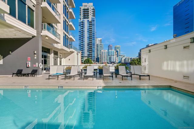 575 6th ave, San Diego, California 92101, 2 Bedrooms Bedrooms, ,2 BathroomsBathrooms,Condominium,For Sale,6th ave,250019683SD