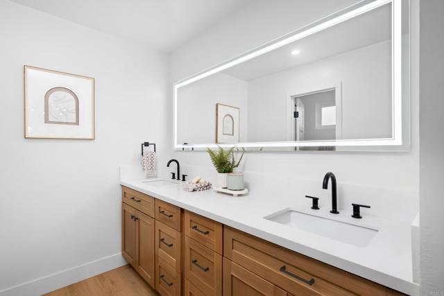 Image 41 of 57 For 10594 Rookwood Drive