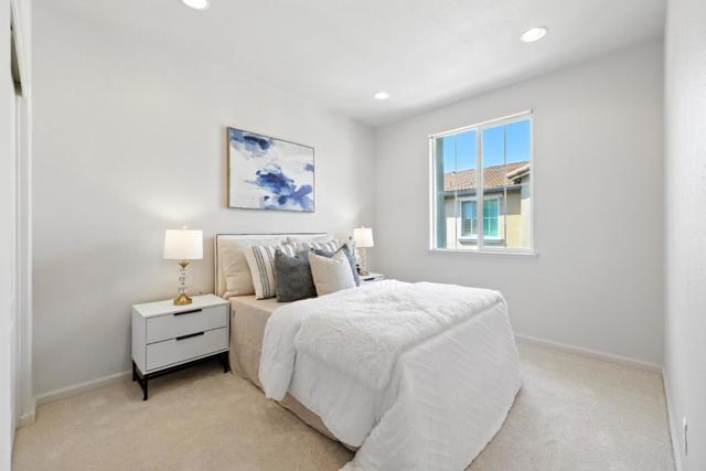2333 Gibbons Street, Hayward CA: https://media.crmls.org/mediaz/5e6fe8b4-1db5-4e49-979e-9a64a155ee7d.jpg
