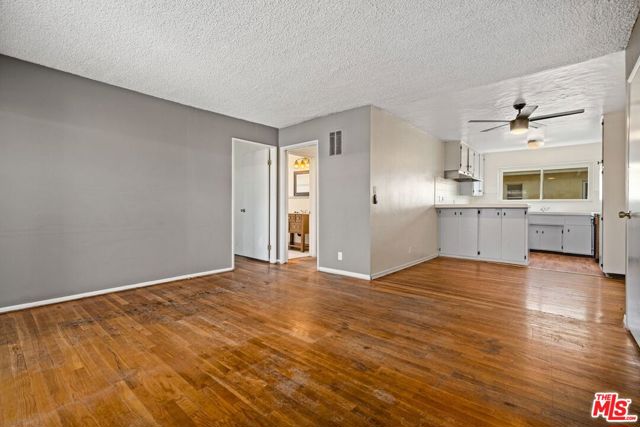 6000 Coldwater Canyon Avenue, 21 photo 5