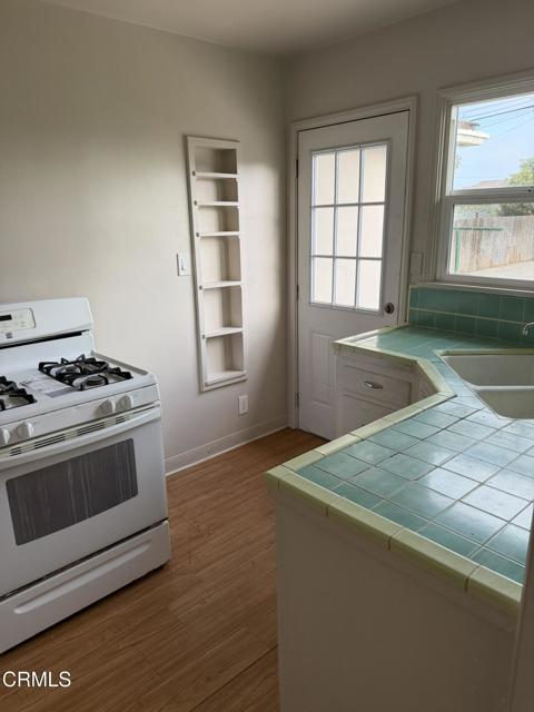 Detail Gallery Image 18 of 31 For 711 Myrna Dr, Port Hueneme,  CA 93041 - 2 Beds | 2 Baths