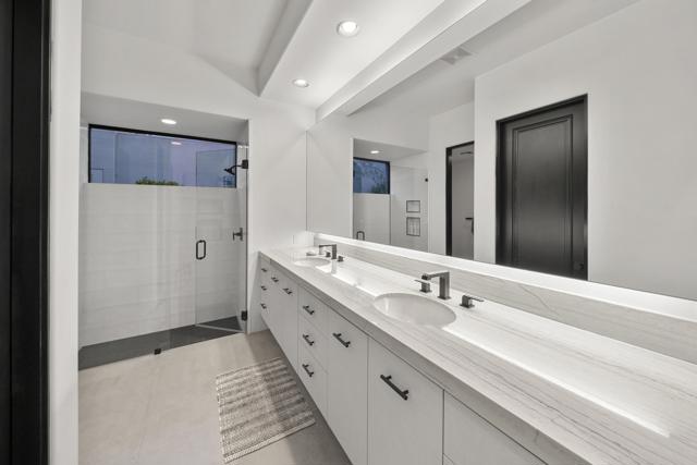 73846 Desert Garden Trail, Palm Desert CA: https://media.crmls.org/mediaz/5e719a13-2ae2-49fc-98e7-377a312c9048.jpg