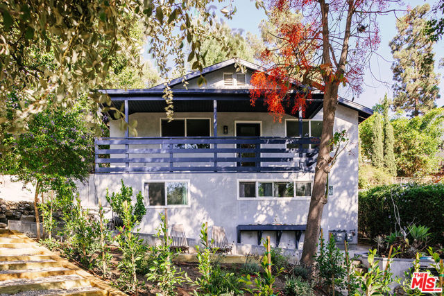 1942 Lake Shore Avenue, Los Angeles CA: https://media.crmls.org/mediaz/5e71a688-ade2-44c8-a8a4-1765f796a9cd.jpg