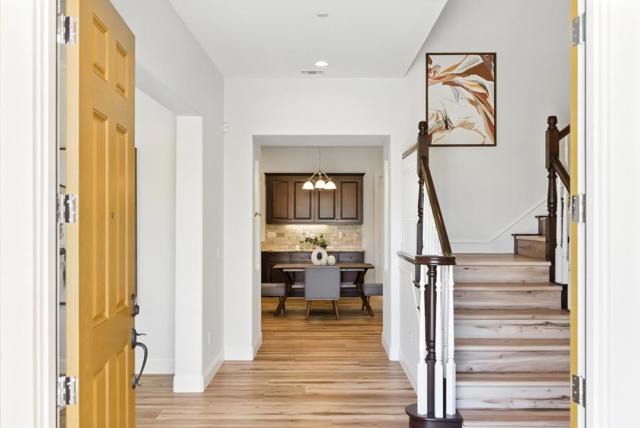 707 Torreya Avenue, Sunnyvale CA: https://media.crmls.org/mediaz/5e73f495-8563-4c83-8b82-884f9b078e61.jpg