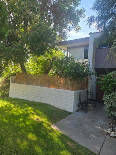 2504 N Whitewater Club Drive, Palm Springs CA: https://media.crmls.org/mediaz/5e758ea5-b66c-4094-ab68-1c9caba5eec4.jpg
