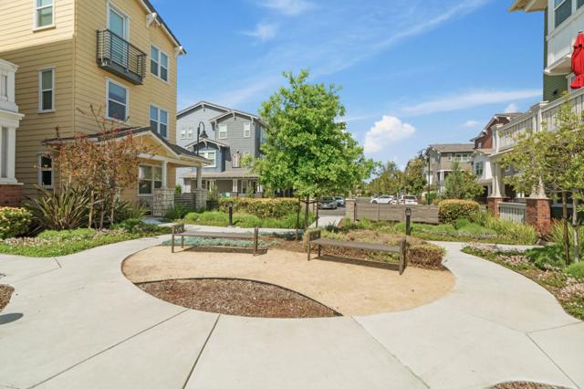 110 Hacienda Lane, Mountain View CA: https://media.crmls.org/mediaz/5e75c83d-2263-44b3-8b00-0d556f7e4d3a.jpg