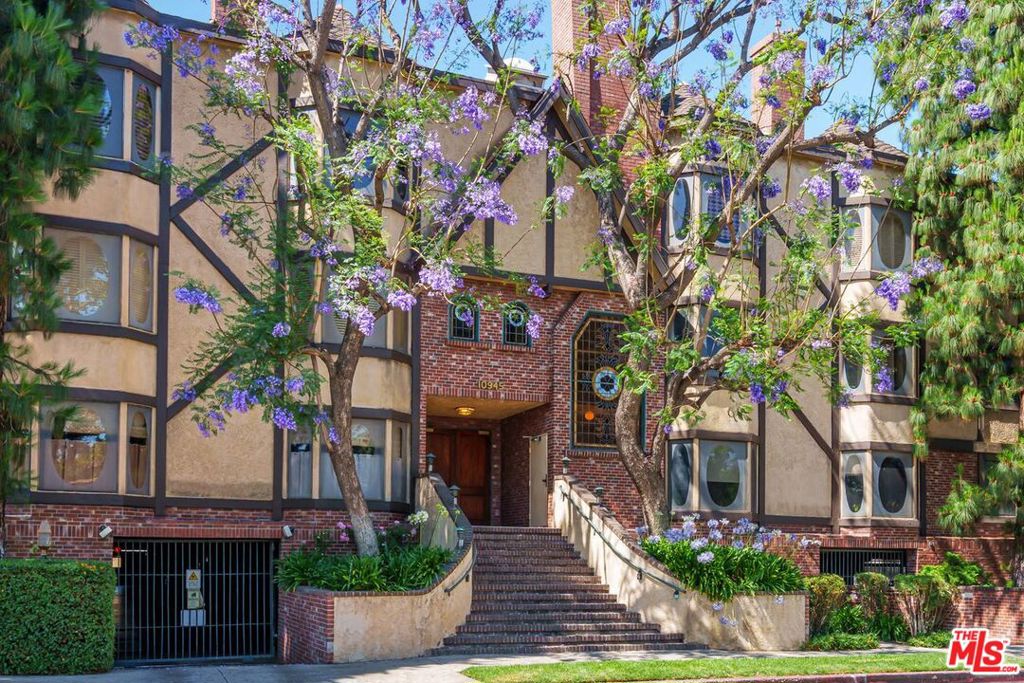 10945 Hortense Street #202