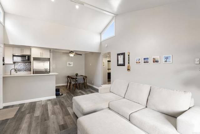 Detail Gallery Image 7 of 23 For 2920 Briarwood Rd #G11,  Bonita,  CA 91902 - 2 Beds | 1 Baths