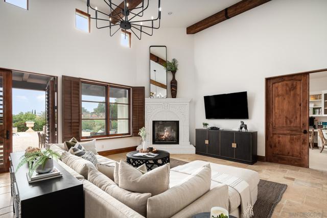 7576 Northern Lights, San Diego CA: https://media.crmls.org/mediaz/5e770d21-1d7d-47c1-bc80-853b3c4749fa.jpg