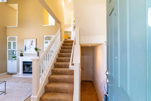 742 N 6th St, San Jose CA: https://media.crmls.org/mediaz/5e7795b1-486a-4f36-83e1-892ef9b0b37c.jpg