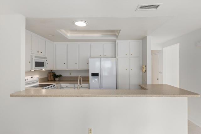 Detail Gallery Image 16 of 40 For 2105 David Dr, Escondido,  CA 92026 - 3 Beds | 2 Baths