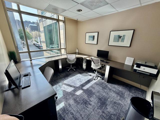 355 1st Street, San Francisco CA: https://media.crmls.org/mediaz/5e792d20-00c0-4ab5-8d83-bf764cab30cb.jpg