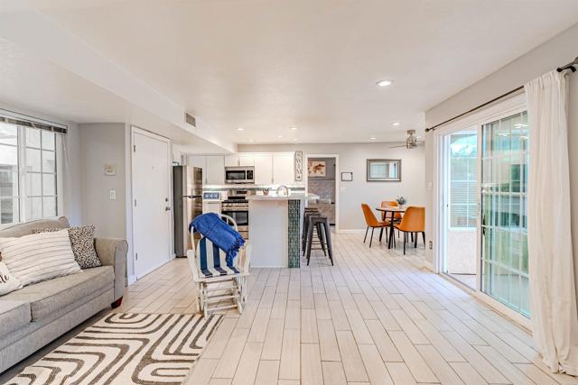 207 Elkwood Ave, Imperial Beach CA: https://media.crmls.org/mediaz/5e796dac-2f64-492f-92a9-626a1d06485c.jpg