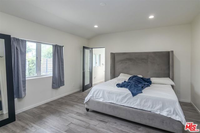 3136 Floye Drive, Los Angeles CA: https://media.crmls.org/mediaz/5e7ab163-a9d9-45f5-bbab-e6845fe36535.jpg