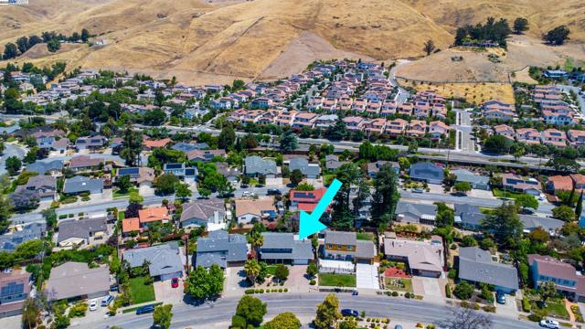 41938 Via San Carlos, Fremont CA: https://media.crmls.org/mediaz/5e7b8deb-cab0-4eba-97af-f88ad24e35f0.jpg