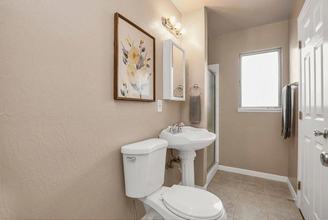 417 Lynn Avenue, Antioch CA: https://media.crmls.org/mediaz/5e7c5912-b8ee-4f65-b279-4e68c395335a.jpg