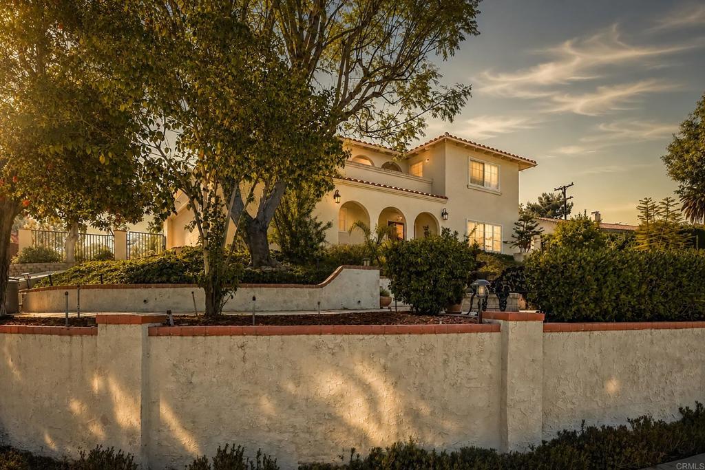1865 Highgrove Drive - photo 2