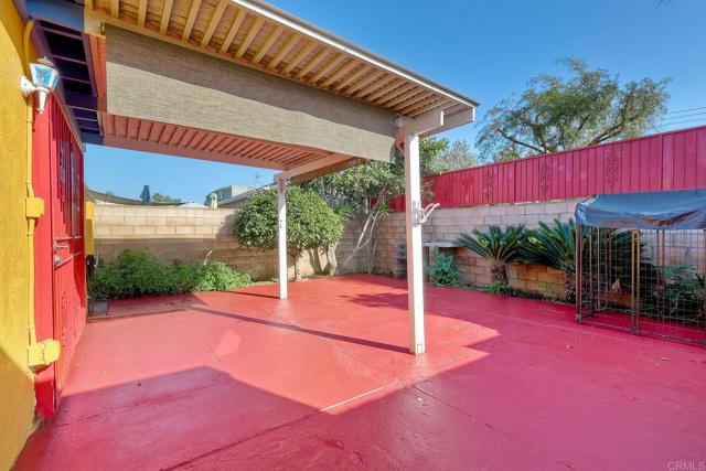 78 Sherwood Street, Chula Vista CA: https://media.crmls.org/mediaz/5e7e2d75-cf2a-4f33-9b66-80d3edda5ed4.jpg