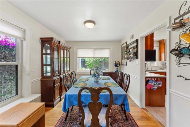 1300 Patio Drive, Campbell CA: https://media.crmls.org/mediaz/5e80198b-cdd4-4459-92cf-b3e9dee7127c.jpg