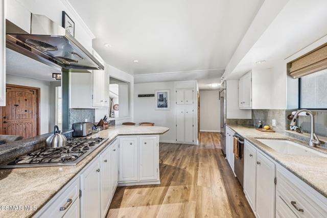 Image 43 of 69 For 6555 Martinique Drive