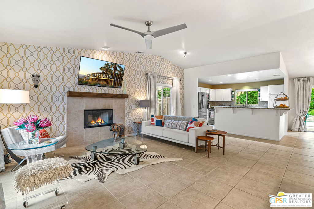 MLS #25619547PS image #1