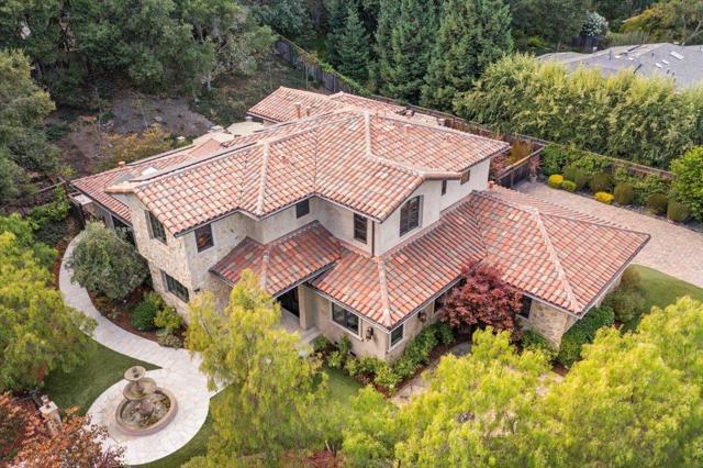 1571 Fairway Drive, Los Altos CA: https://media.crmls.org/mediaz/5e81139a-42c1-4b9f-b808-7bc5d4a874d7.jpg