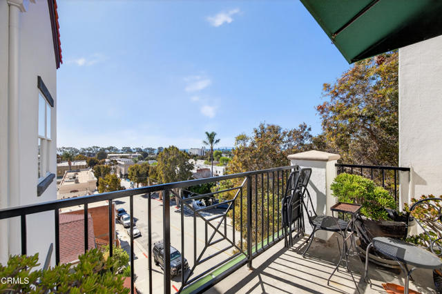 Detail Gallery Image 17 of 33 For 436 Poli St #313,  Ventura,  CA 93001 - 2 Beds | 2 Baths
