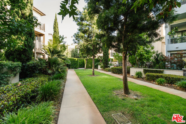 Image 2 for 5837 N Lantern Court, Los Angeles, CA 90094