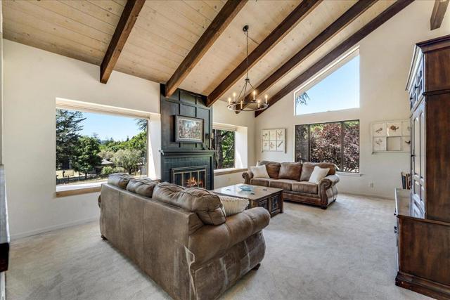 284 Brooktree Ranch Road, Aptos CA: https://media.crmls.org/mediaz/5e81e3ba-ff77-4797-ae71-ae0835b95cbb.jpg