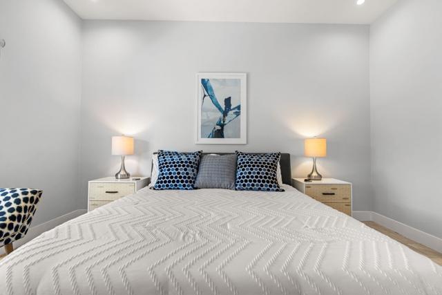 877 E Arenas Road, Palm Springs CA: https://media.crmls.org/mediaz/5e825698-b162-4a9b-a789-7934f561d600.jpg