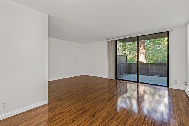 6109 Shelter Creek Lane, San Bruno CA: https://media.crmls.org/mediaz/5e8285dc-42b8-4279-9ec6-c59f6879afc3.jpg
