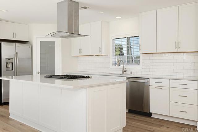 Detail Gallery Image 1 of 1 For 2117 Montemar Ave, Escondido,  CA 92027 - 3 Beds | 2 Baths