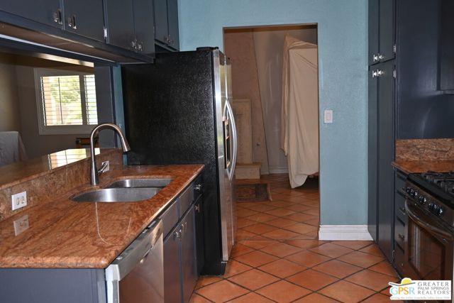 Image 1 of 17 For 552 Orchid Tree Lane