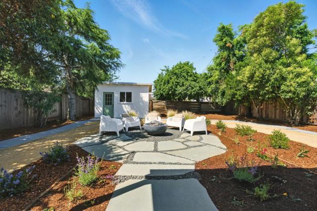 1016 Patricia Avenue, San Mateo CA: https://media.crmls.org/mediaz/5e87ac26-14fc-4ce8-9754-500c23579fba.jpg