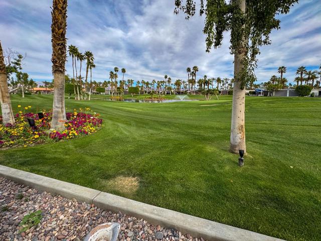 80394 Ave 48, Indio CA: https://media.crmls.org/mediaz/5e88d1df-3419-4864-88fe-bf3466bdc403.jpg