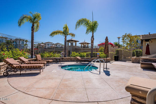 Detail Gallery Image 34 of 42 For 1541 Windshore Way, Oxnard,  CA 93035 - 2 Beds | 2 Baths