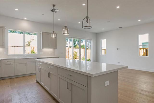 328 Isabelline Court, San Ramon CA: https://media.crmls.org/mediaz/5e8a72d1-f7b9-413f-9001-40d92305f6ea.jpg