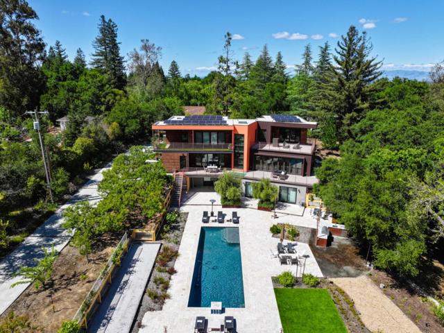 14835 Baranga Lane, Saratoga CA: https://media.crmls.org/mediaz/5e8c3ff5-07c9-4b91-abe2-60f4e54a28ad.jpg