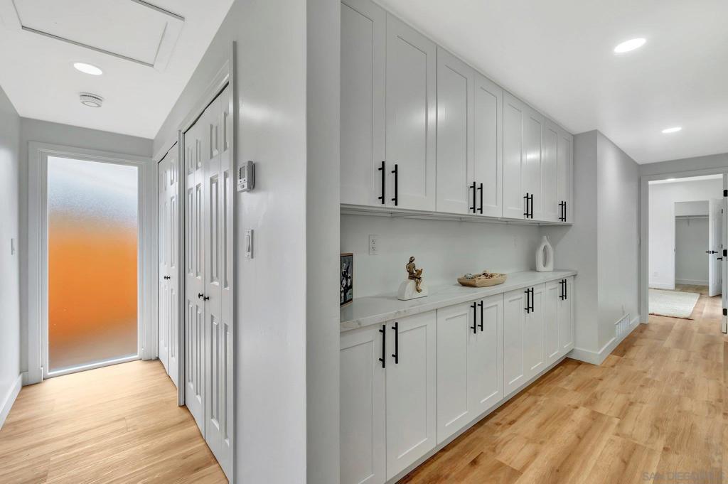 MLS #250034305SD img 24