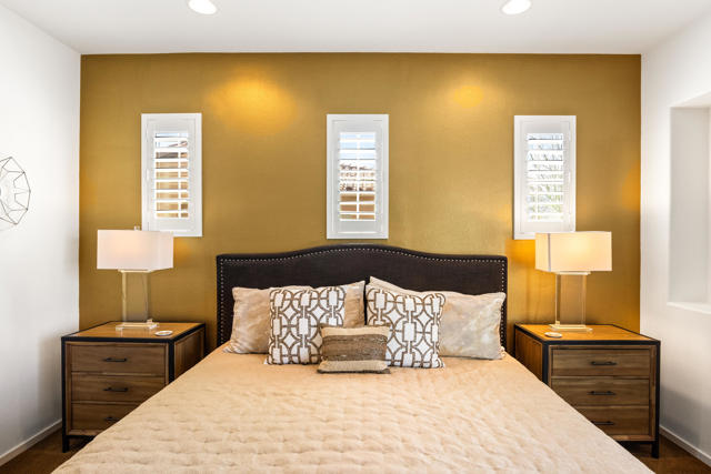 374 Terra Vita, Palm Springs CA: https://media.crmls.org/mediaz/5e8cdcaa-06e7-432e-baee-650d7a3e6159.jpg