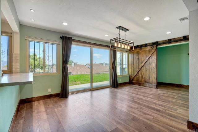 14787 Caminito Orense Oeste, San Diego CA: https://media.crmls.org/mediaz/5e8e29f6-56a5-47be-9ec4-58f80a279082.jpg