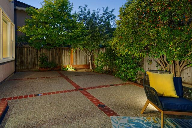 1687 Via Cortina, San Jose CA: https://media.crmls.org/mediaz/5e8ecc4a-5f93-4e3d-9bf9-2c55e26fdde7.jpg
