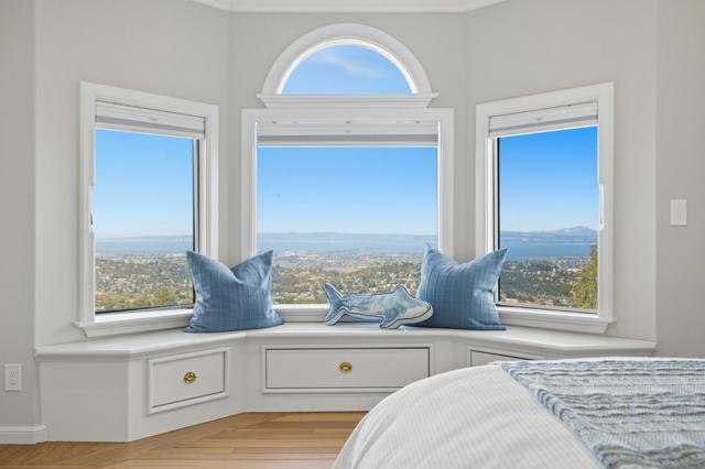 1 Lewis Ranch Road, San Carlos CA: https://media.crmls.org/mediaz/5e8eec51-3f01-4c3d-97be-0dd07814f120.jpg