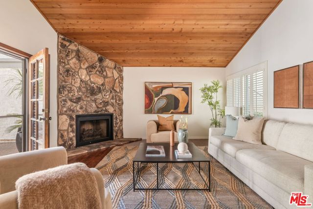 2603 Voorhees Avenue, Redondo Beach, California 90278, 2 Bedroom Bedrooms, 0 ,2 BathroomBathrooms,Residential,Sold,Voorhees,0,26871887