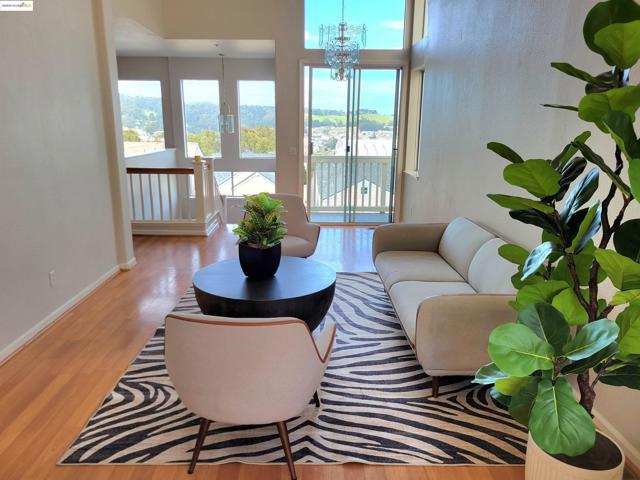 386 Bay Ridge Drive, Daly City CA: https://media.crmls.org/mediaz/5e8fe7e1-f5a3-4476-aedf-ac3f8534c55d.jpg