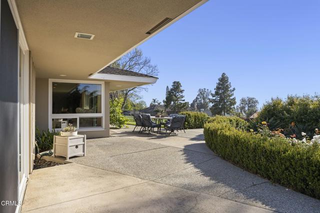 635 Via Del Cerro, Camarillo CA: https://media.crmls.org/mediaz/5e90802f-a6ba-493e-ada8-8dd6dfe53cc7.jpg